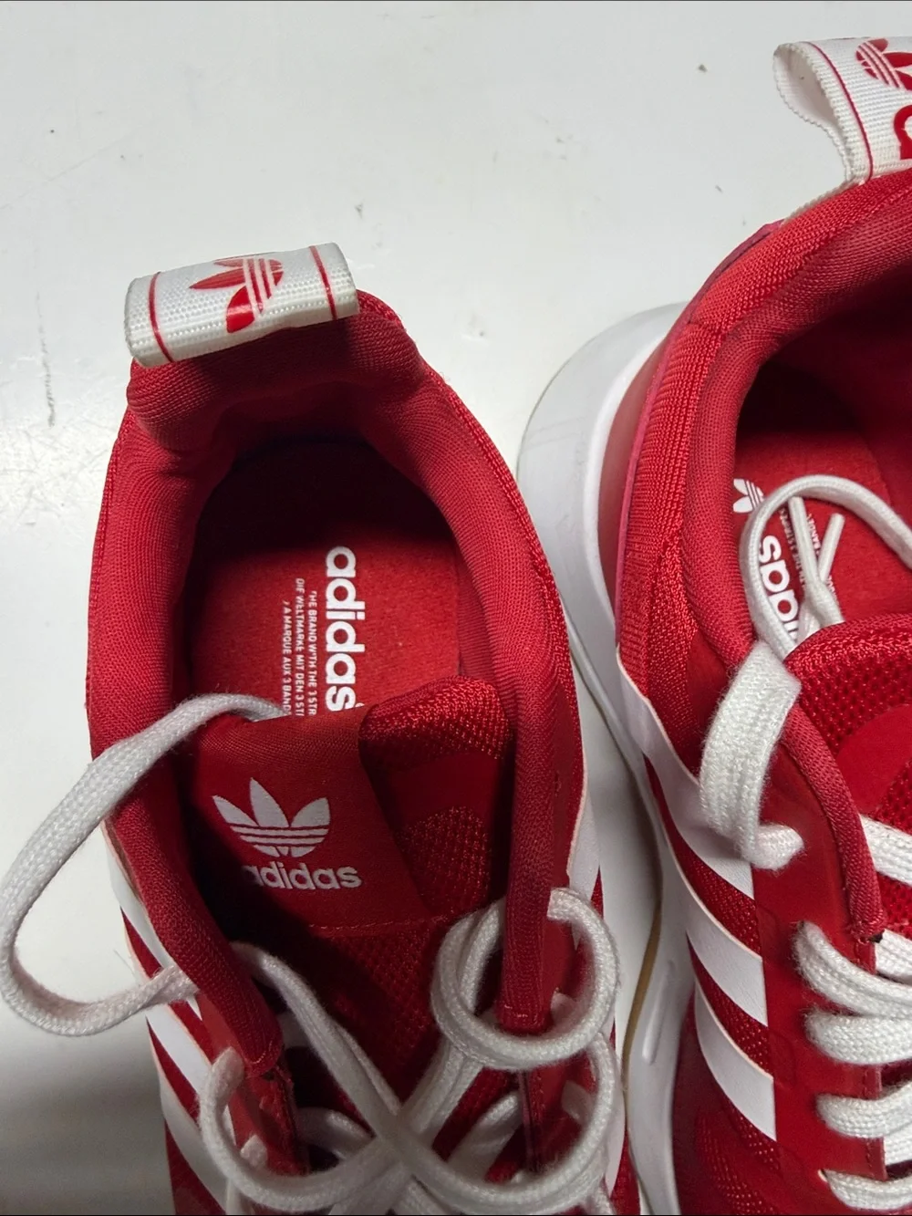 Adidas Originals sneakers scarlet red size 8